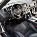 2010-nissan-gt-r-1