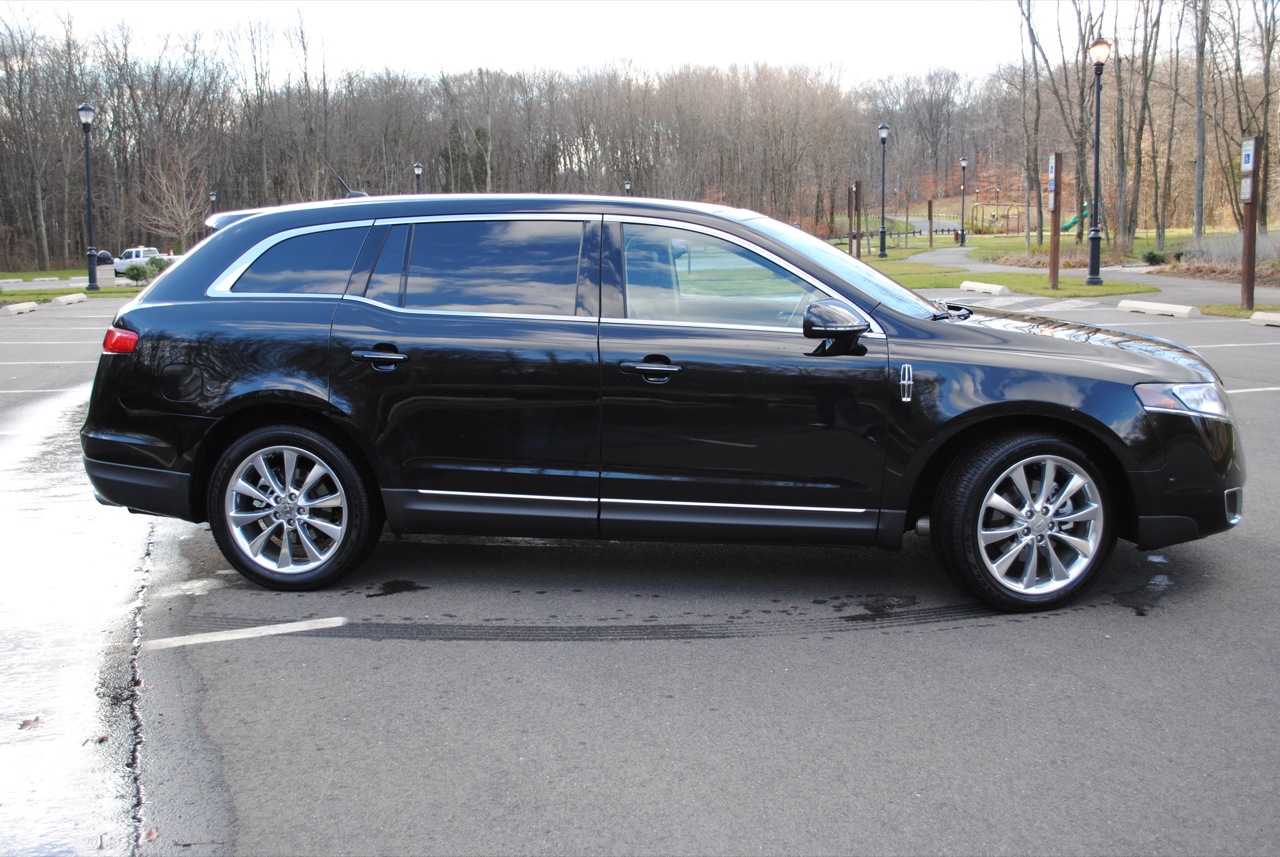 2010 Lincoln MKT EcoBoost | Automotor Blog