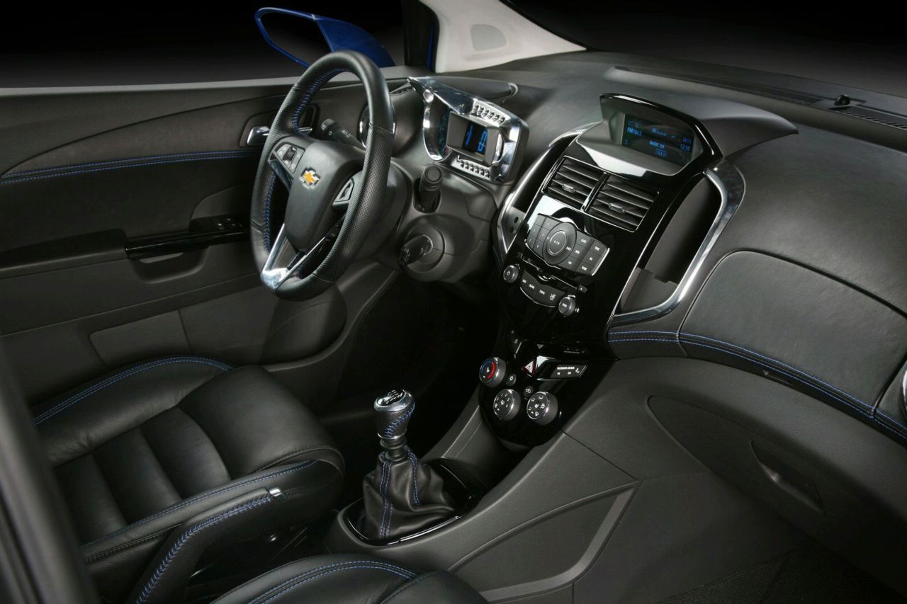 2011 Chevrolet Aveo Spy Shots Of The Interior