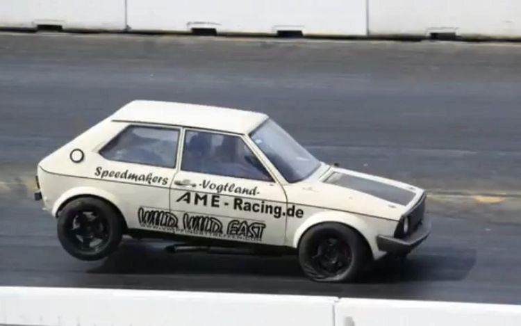 Anyway we may call this Volkswagen Polo the Volkswagen Polo Dragster 