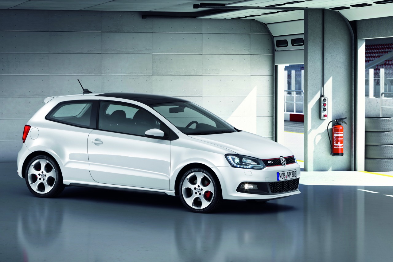 2011-VW-Polo-GTI-1.jpg