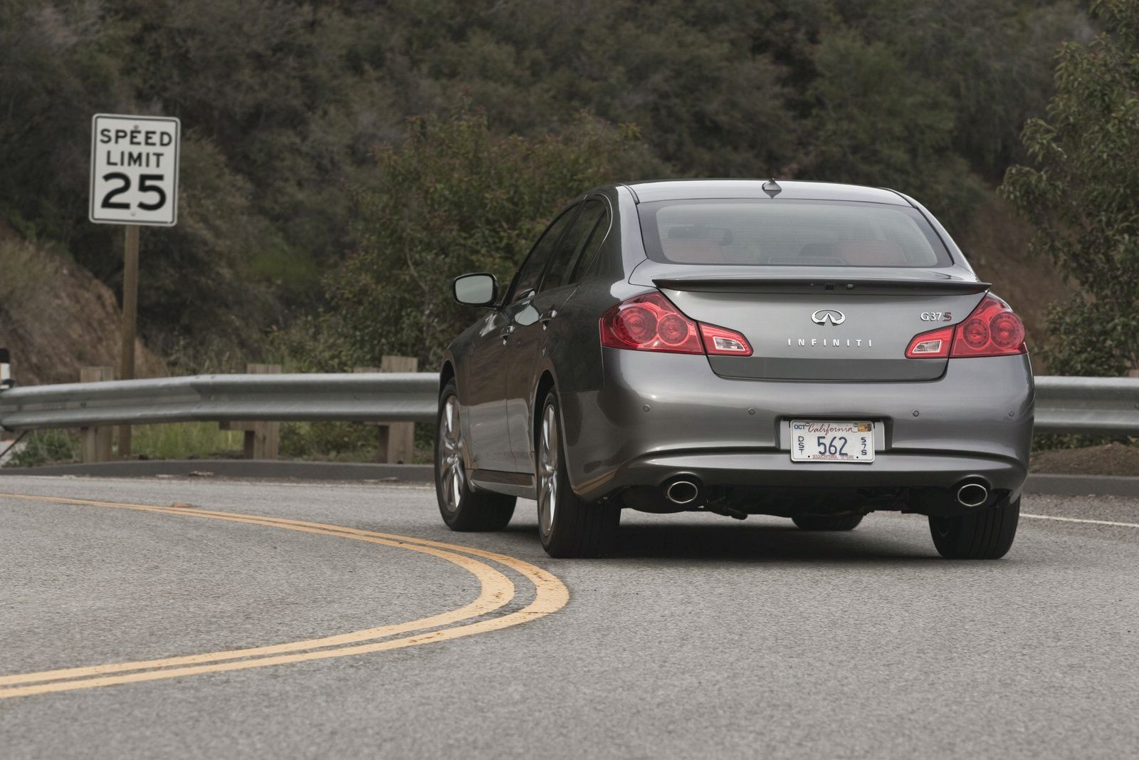 The 2010 Infiniti G37 Anniversary Edition Have Been Announced To Share The Article