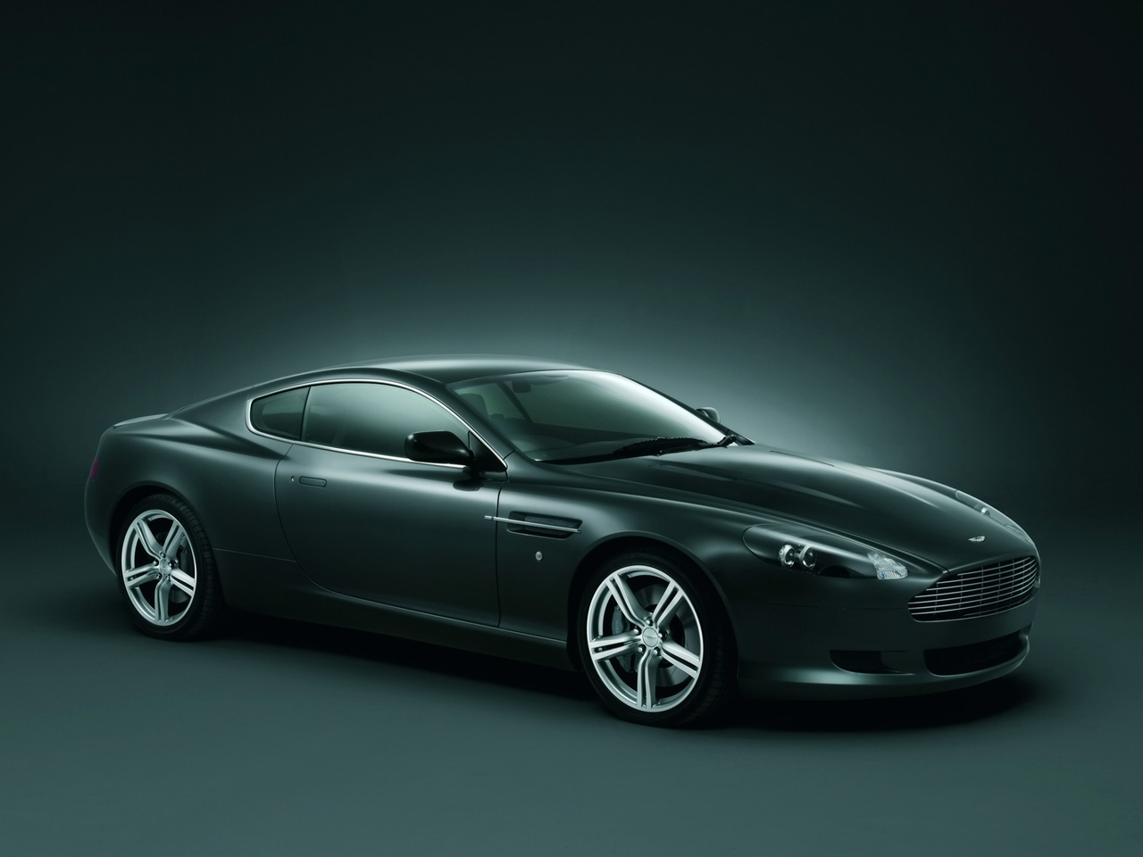Aston Martin DB9 Aston Martin DB9
