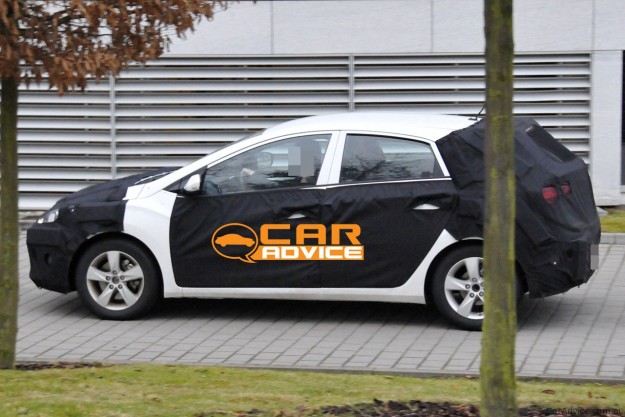 2012 Hyundai i30 spied These are the first spy shots with the incoming 