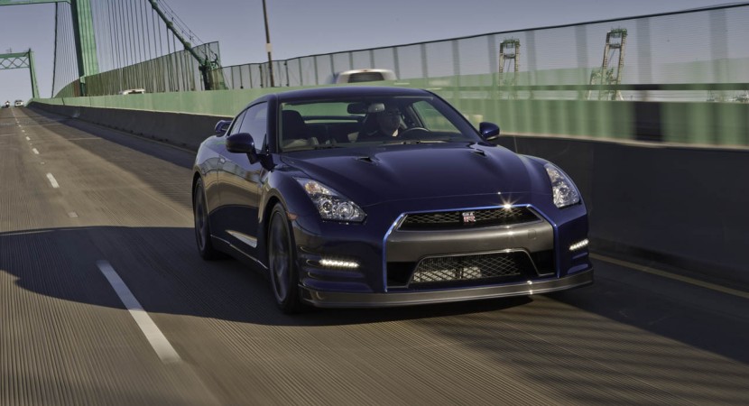 2011 Nissan gtr launch control #6
