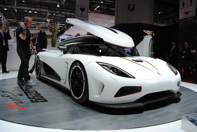 People from Koenigsegg decided to reveal at Geneva the new Agera R
