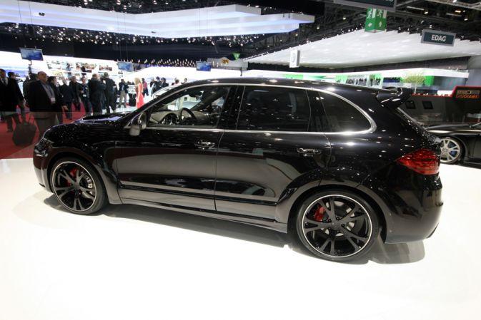In terms of appearance Cayenne Turbo Magnum gets at the exterior new huge