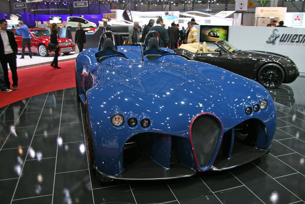 http://www.automotorblog.com/wp-content/uploads/2011/03/Wiesmann-Spyder-concept-1.jpg