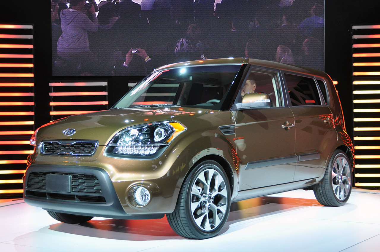 2012 Kia Soul makes a Big Apple debut Automotorblog 2012 Kia Soul makes a Big Apple debut Automotorblog