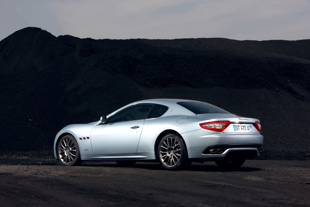 Realy good photo. We talk about Maserati's GranTurismo and Quattroporte models which may .