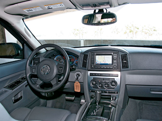 Jeep Srt8 Automotorblog Automotorblog