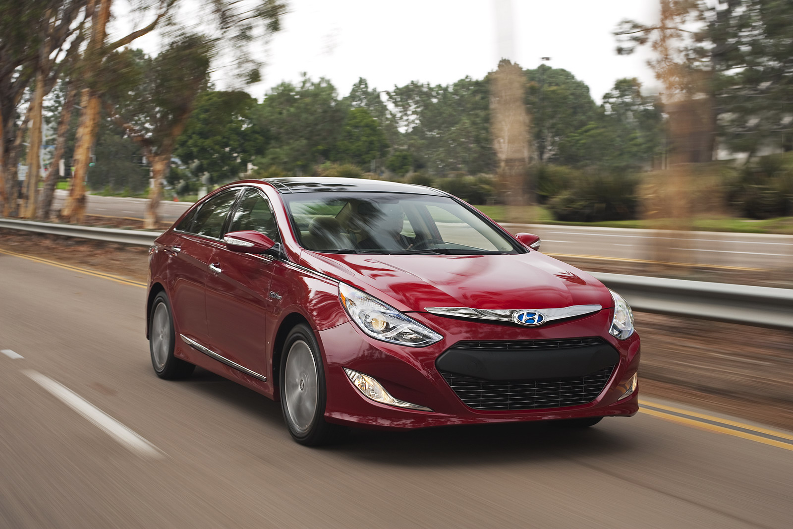 Details and pricing on 2012 Hyundai Sonata Hybrid | Automotor Blog