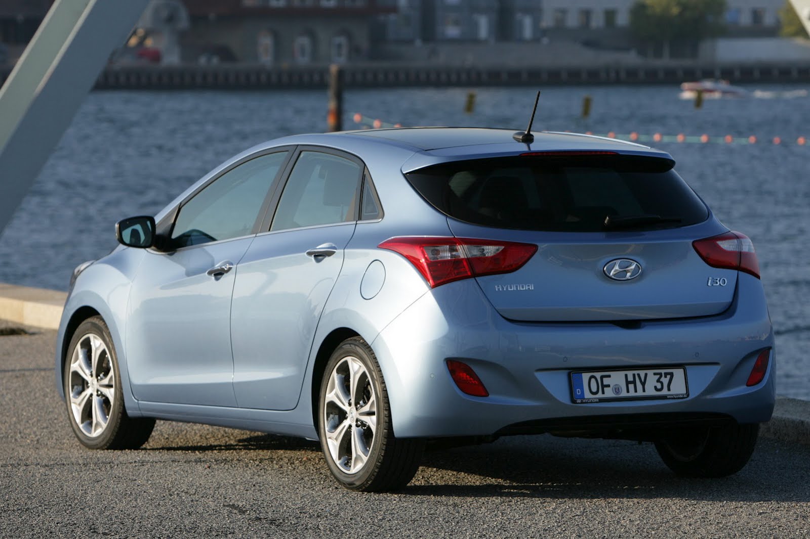 New Hyundai i30 hatchback gets its price tag for UK