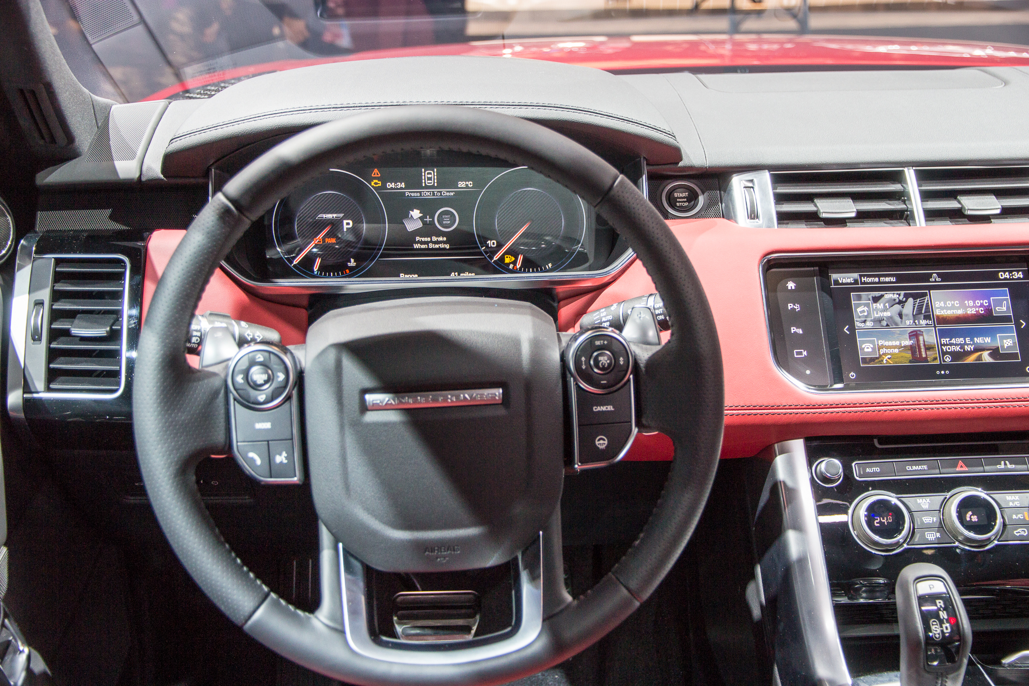 2015 New York Auto Show: 2016 Range Rover Sport HST Limited Edition ... 2015 New York Auto Show: 2016 Range Rover Sport HST Limited Edition ...