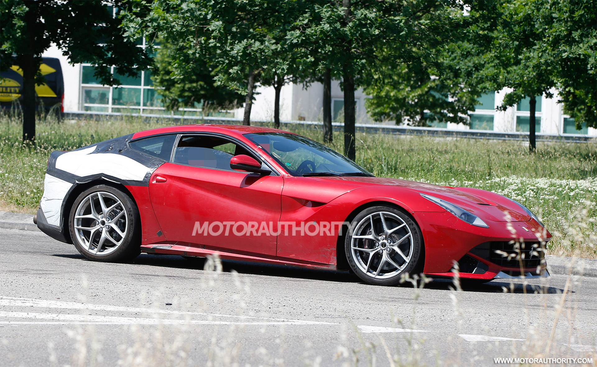 2017 Ferrari F12 M Spied Automotorblog 2017 Ferrrari F12 M Spy Shot