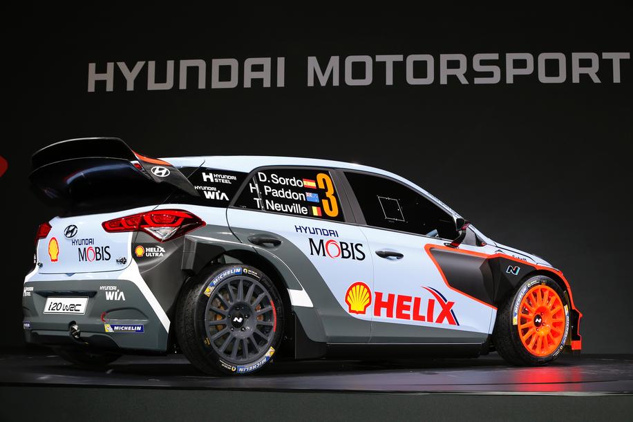 2016 Hyundai i20 WRC Makes World Debut - Automotorblog