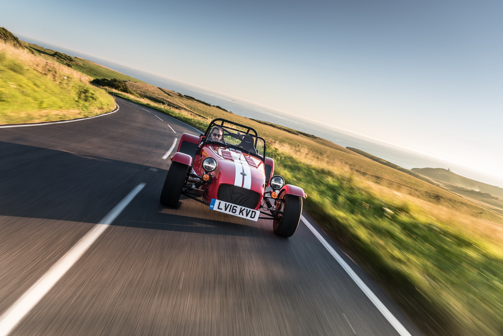 2017 Caterham Seven 310 (30) Images - Automotorblog