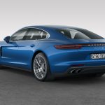 2017 Porsche Panamera 4S (5)