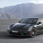 2017 Porsche Panamera 4S (8)