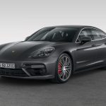 2017 Porsche Panamera 4S (9)