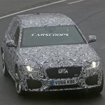 2017-jaguar-xf-sportbrake-caught-on-shots-3