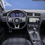 2017-volkswagen-golf-facelift-6
