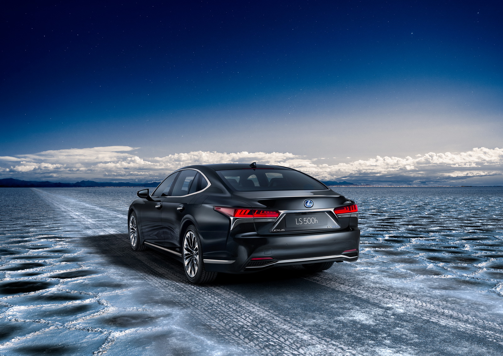 this is the all new 2018 lexus ls 500h debuting in this is the all new 2018 lexus ls 500h debuting in