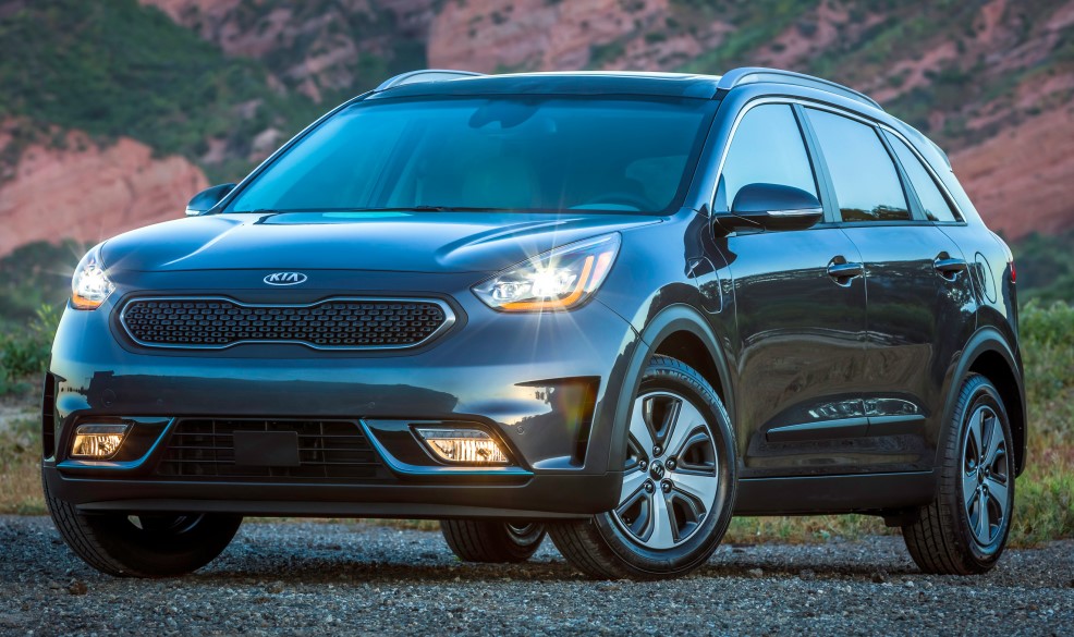 L.A. Auto Show: 2018 Kia Niro PHEV – Video Launch ...