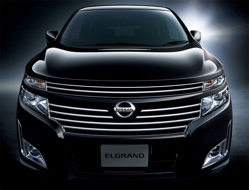 2011-Nissan-Elgrand