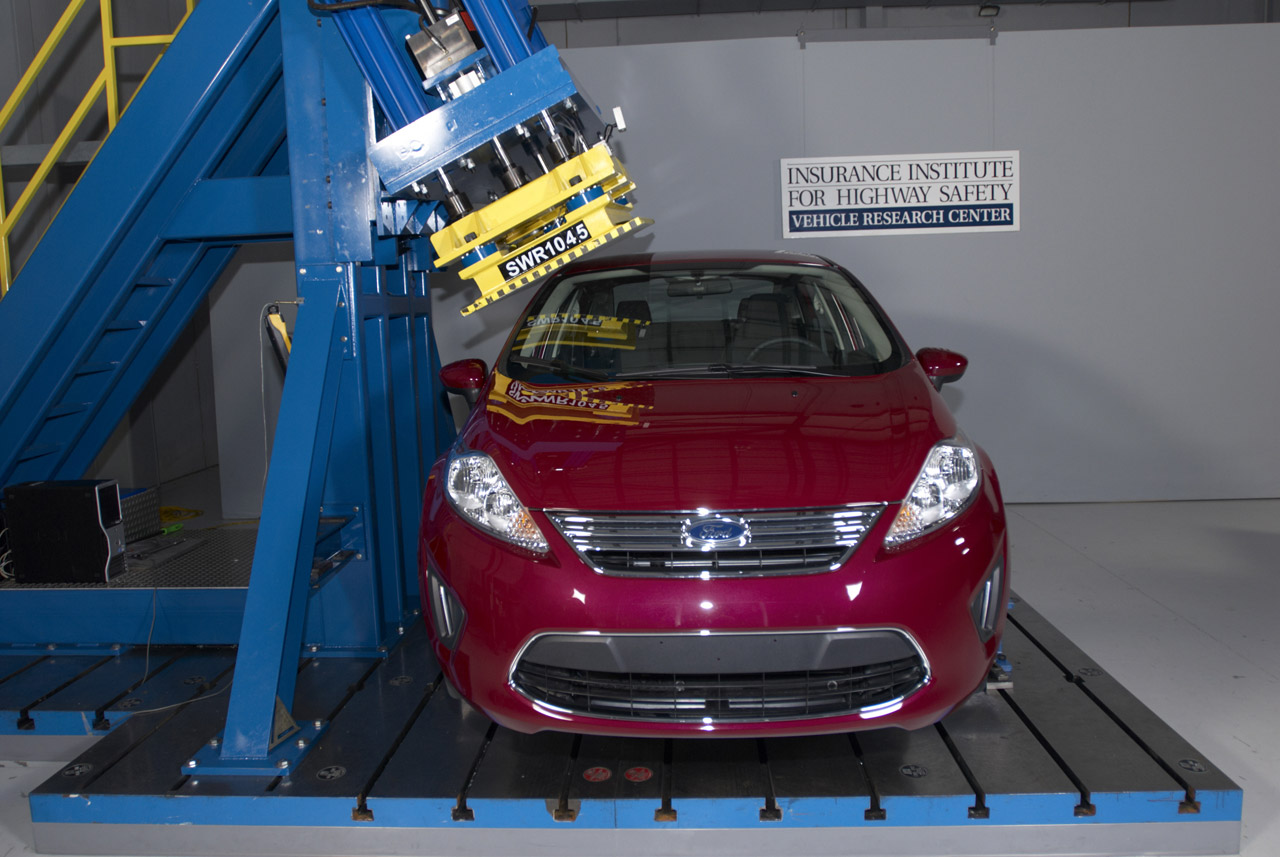 Ford Fiesta Roof Test