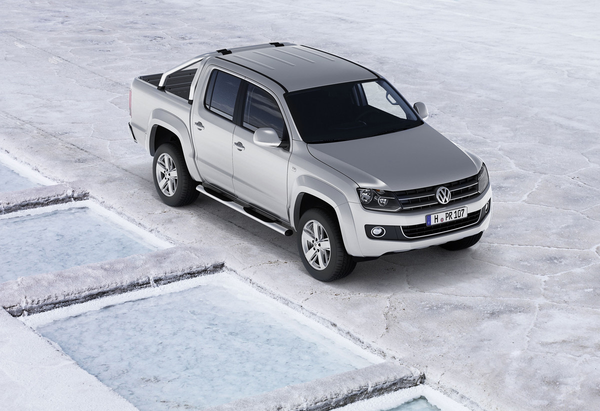 VW Amarok Front