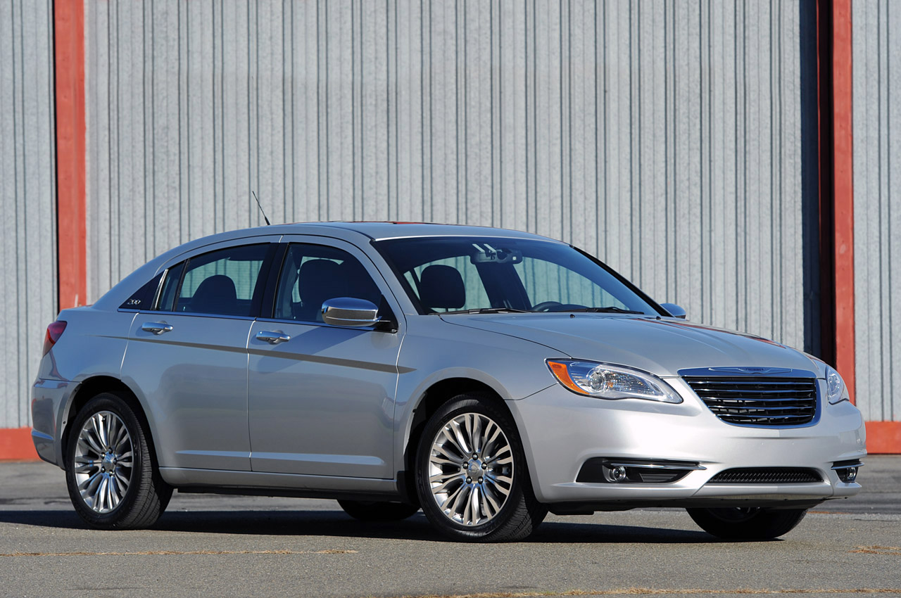 2011 Chrysler 200