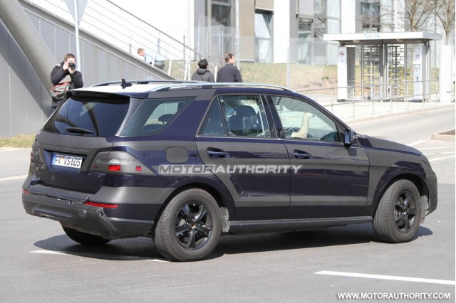 2012 Mercedes ML-Class spied