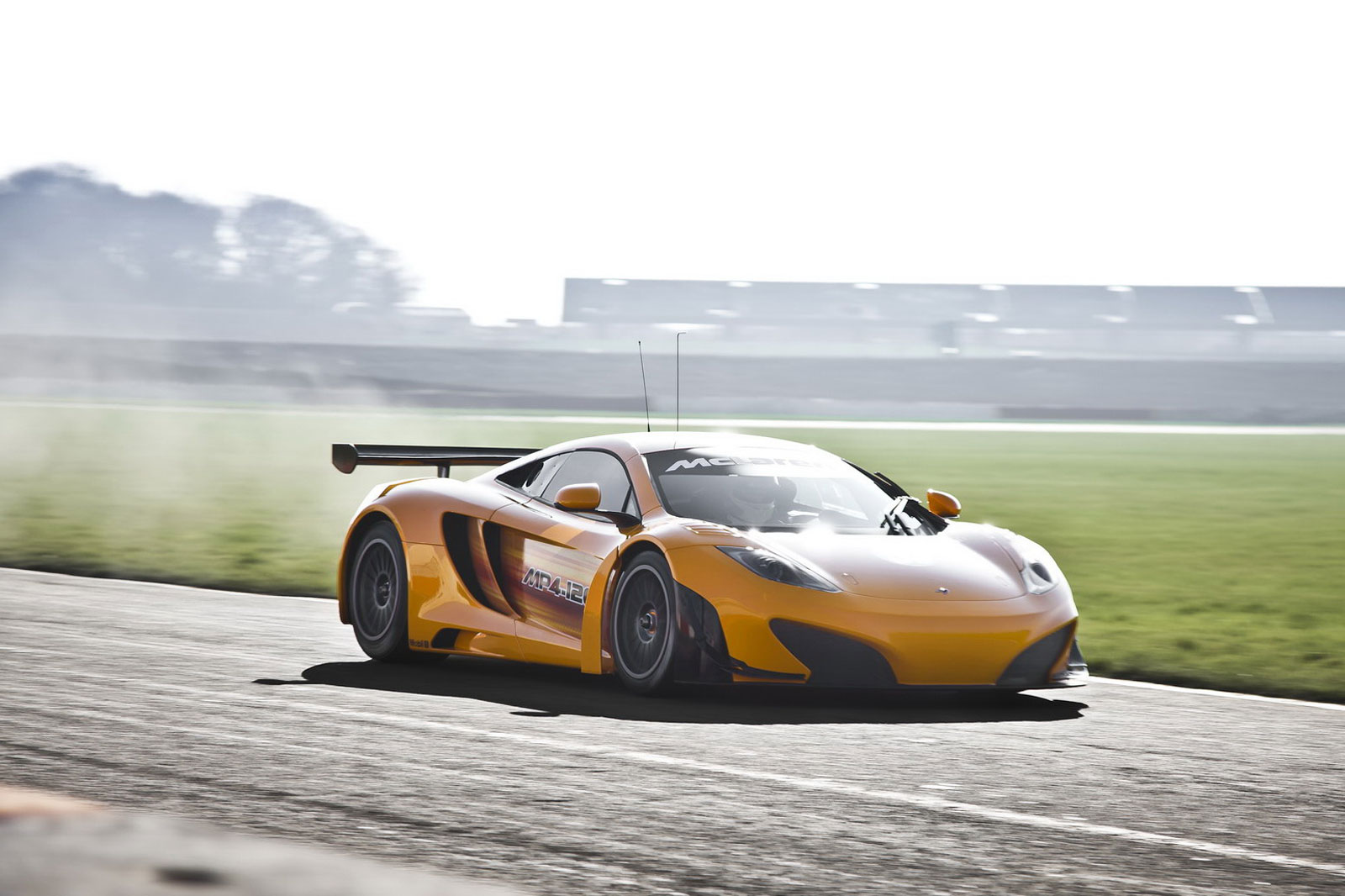 McLaren MP4-12C GT3