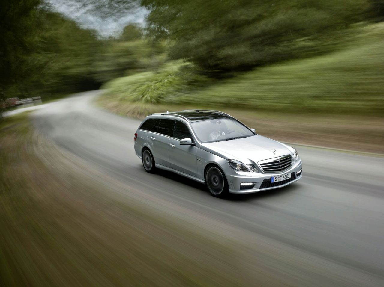 2010 Mercedes E 63 AMG wagon