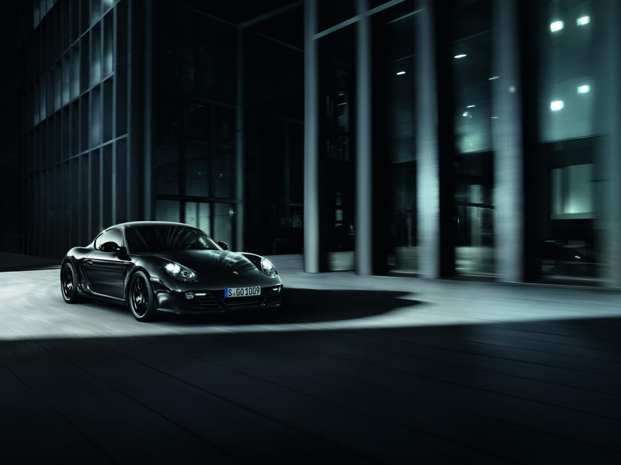 Porsche Cayman S Black Edition-
