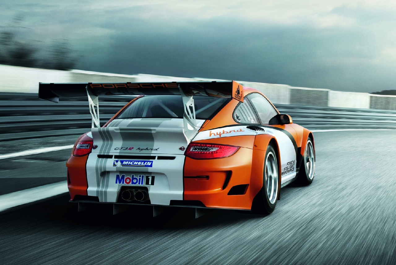 Porsche 911 GT3 R Hybrid 2.0