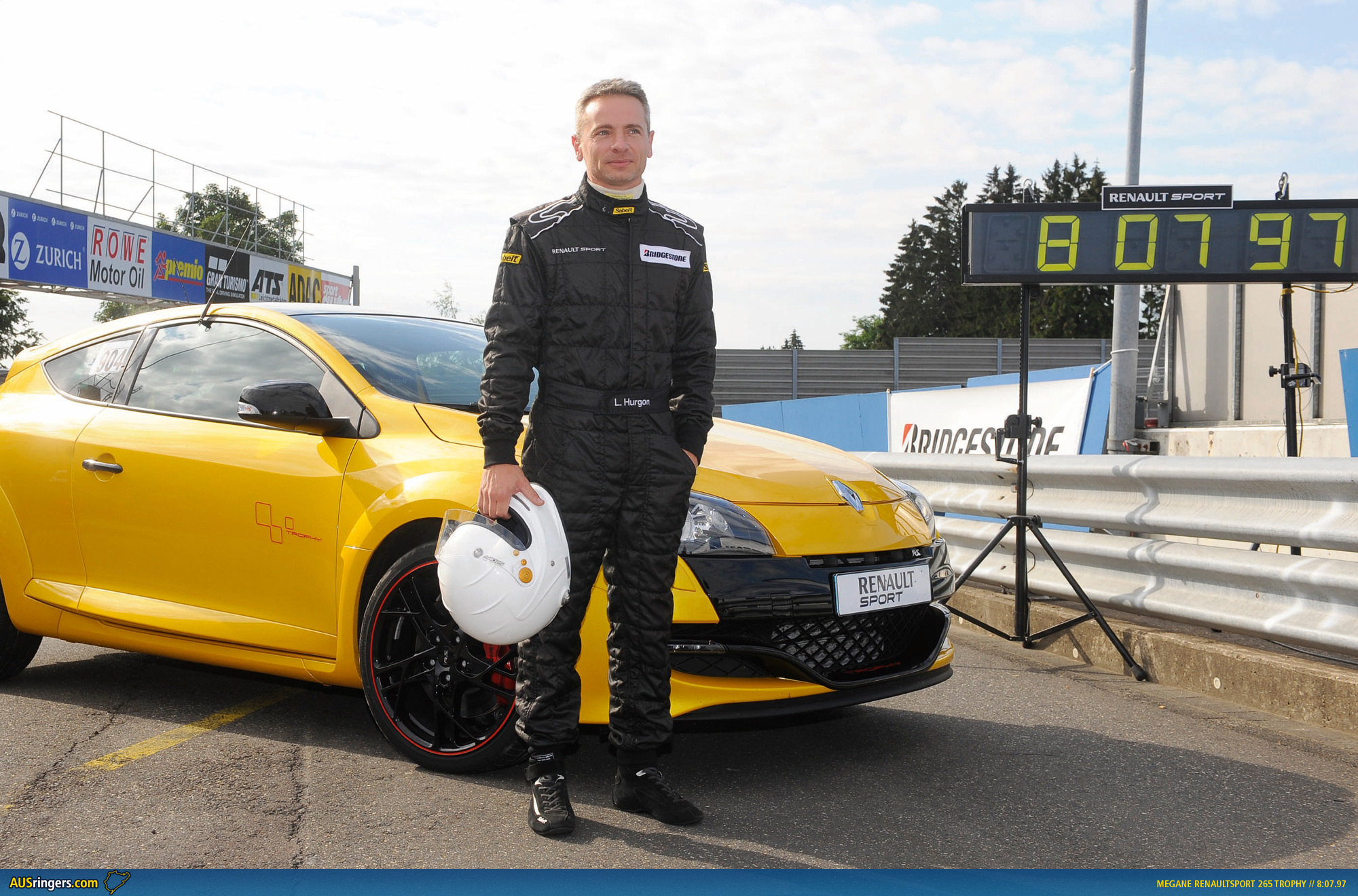 Renault Megane RS Trophy Nurburgring record