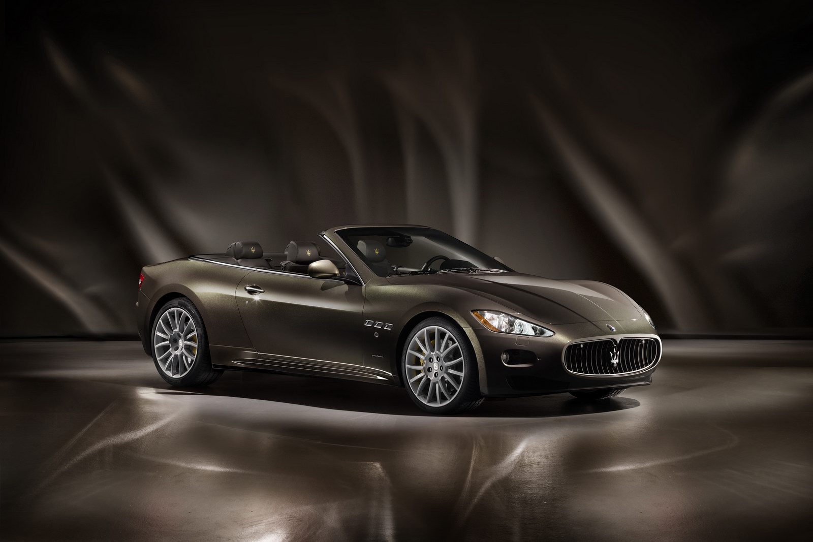 Maserati GranCabrio by Fendi