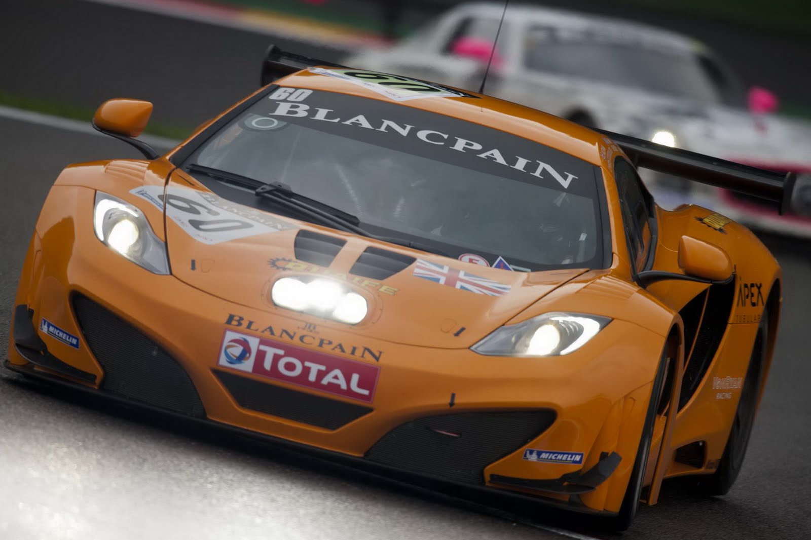 McLaren MP4-12C GT3