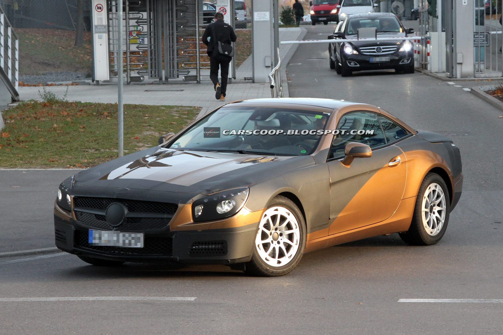 2013 Mercedes SL spied