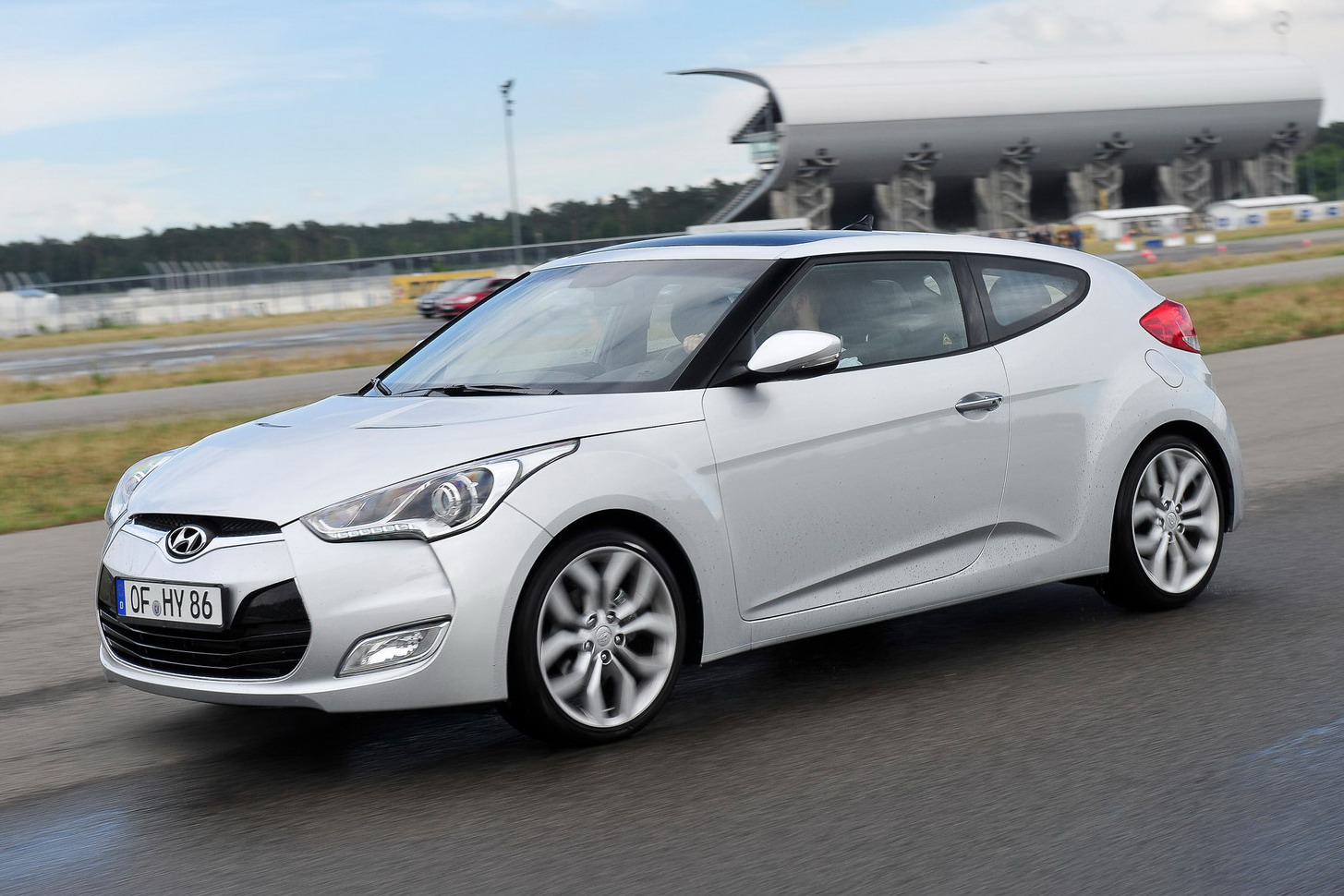 Hyundai Veloster