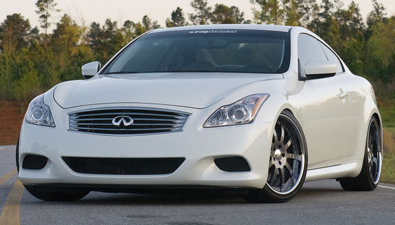 Infiniti G37