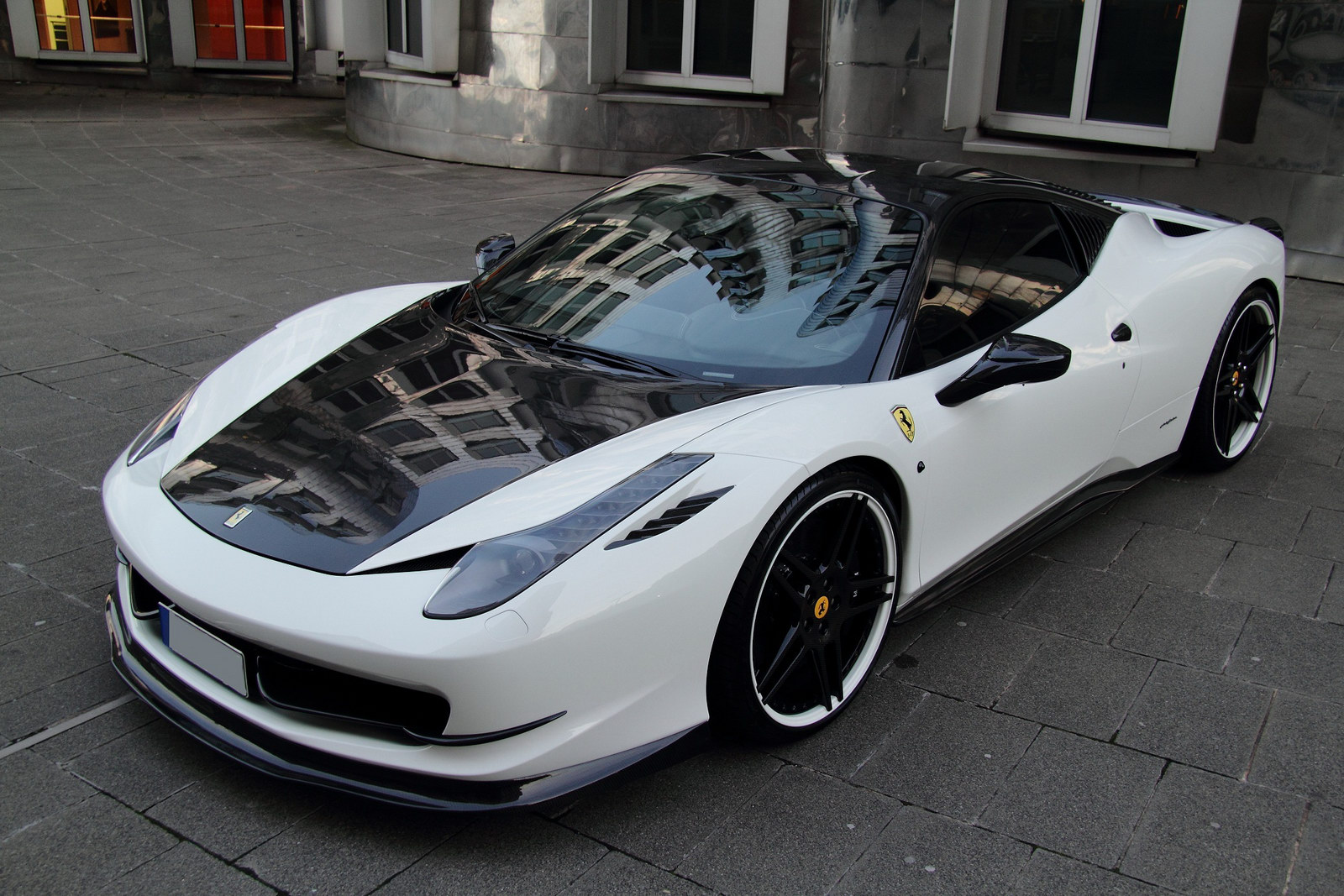 Ferrari 458 Italia Carbon Edition