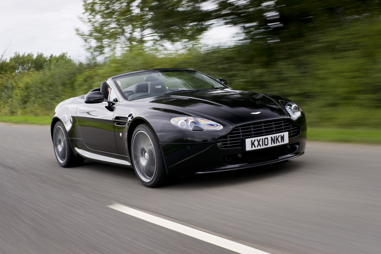 Aston Martin V8 Vantage Roadster