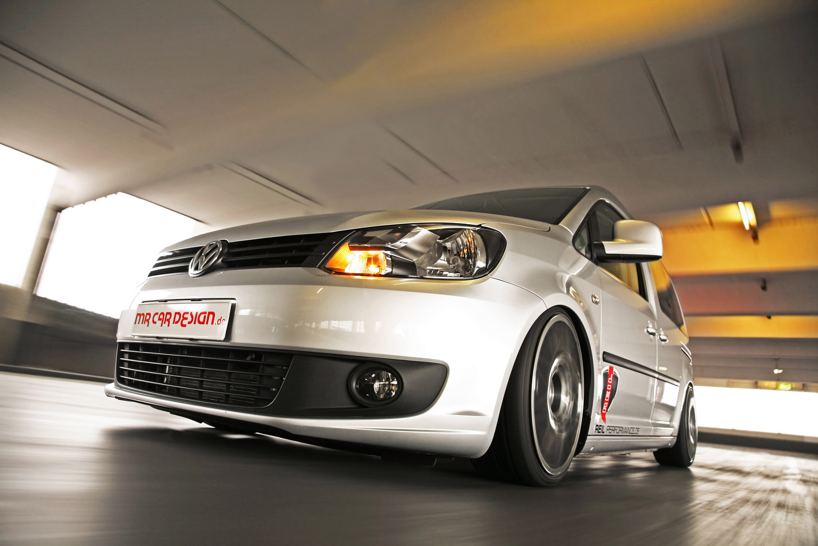 VW Caddy Maxi R-Line - Autotuning-Werkstatt in Crailsheim, Tuning