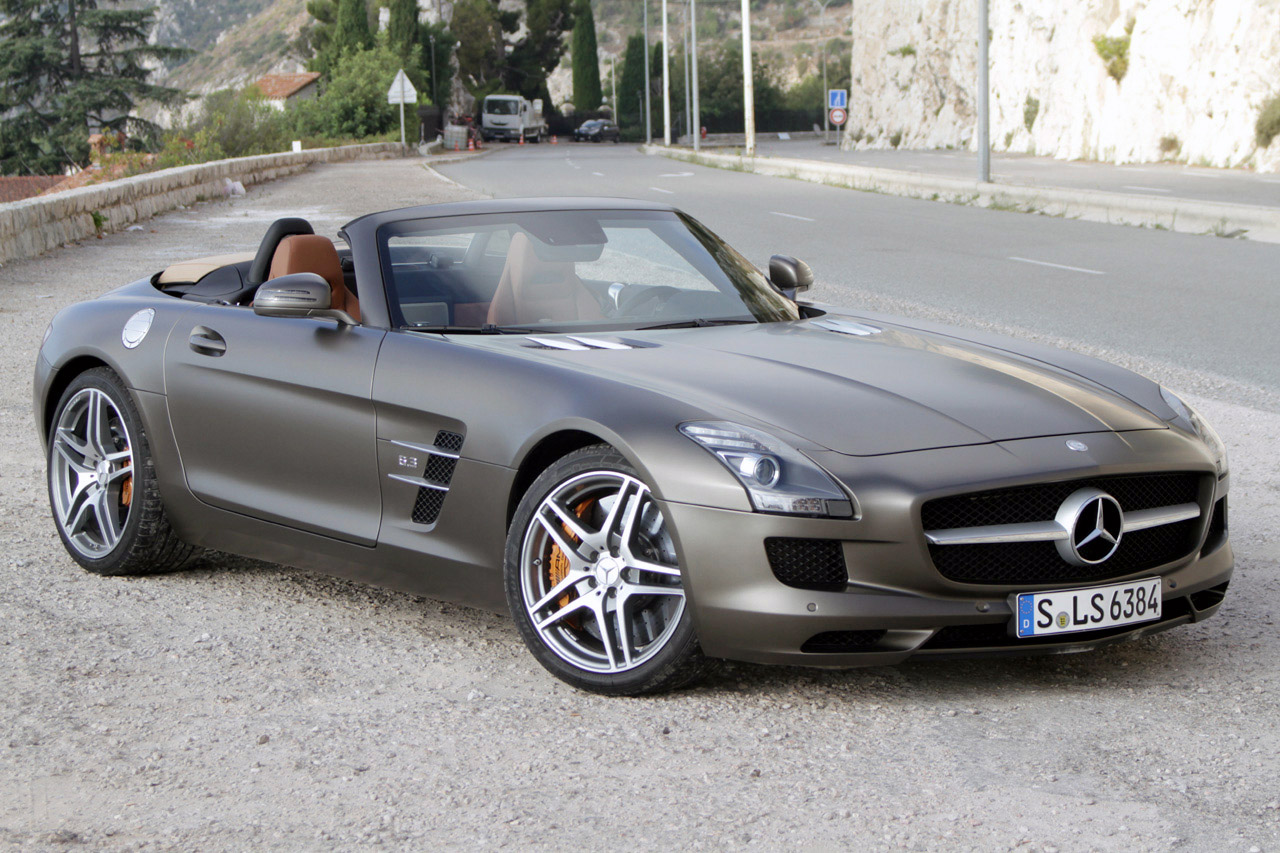 Mercedes SLS AMG Roadster