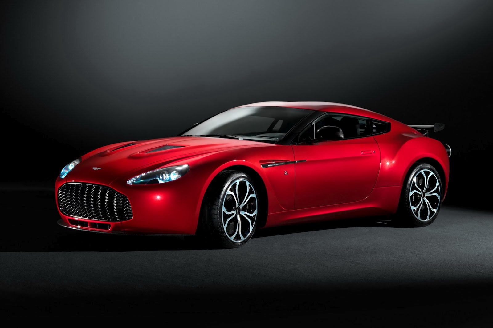 Aston Martin V12 Zagato