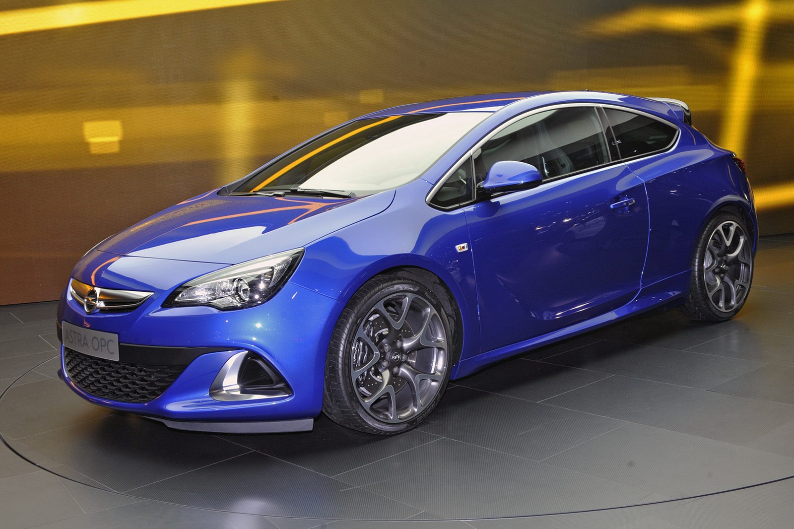 2012 Opel Astra OPC