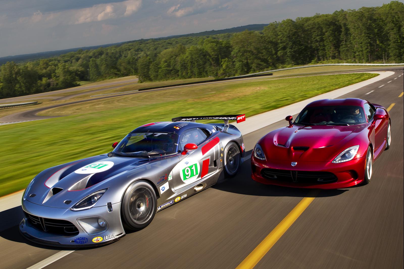 2013 Dodge Viper SRT GTS-R